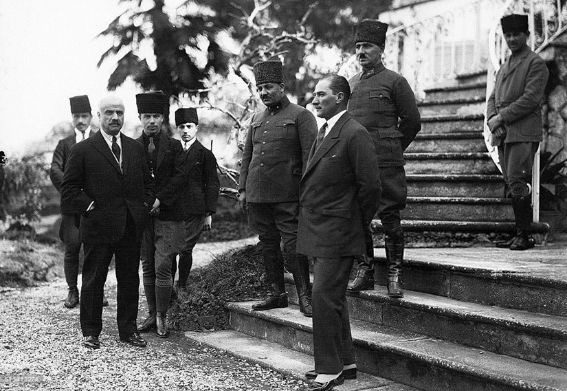 9 Eylül: İzmir'in Kurtuluşunun 102. Yıl Dönümü ve Tarihi Anlamı