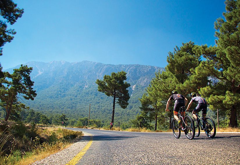 Bisiklet Turları İçin En İyi Rotalar: Yaz Maceraları