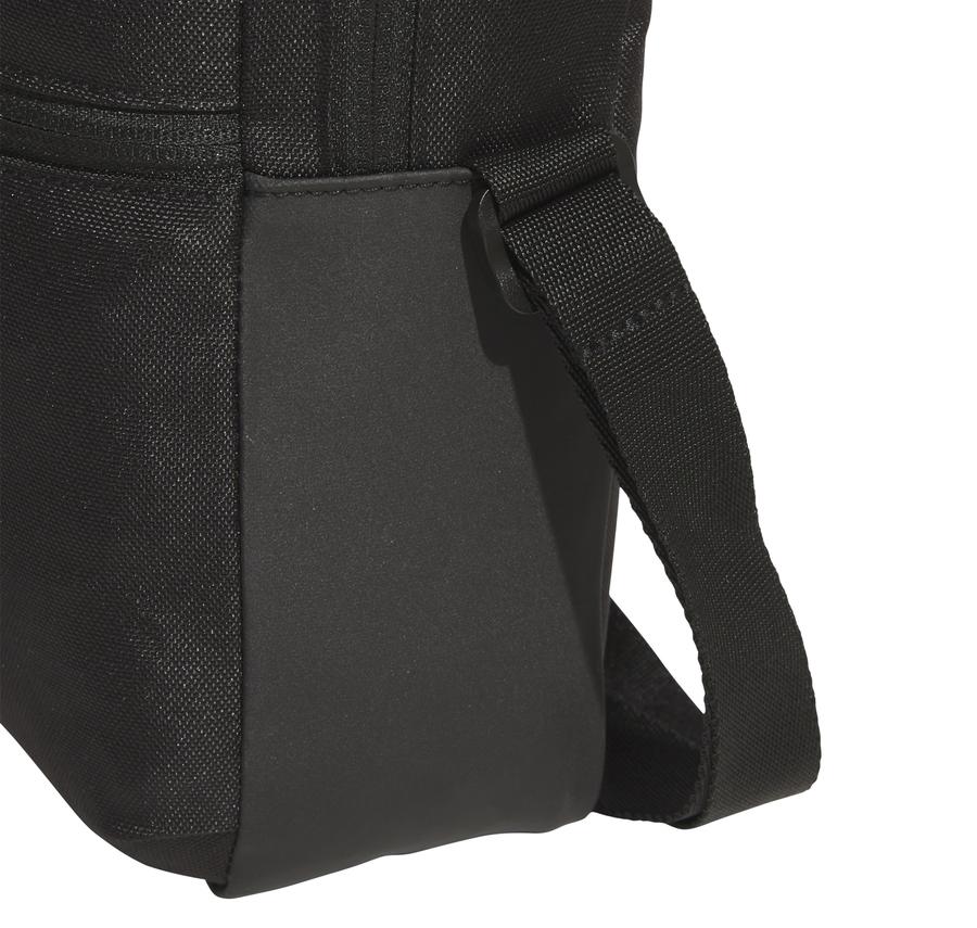 adidas Ess Organızer Çanta Siyah adidas Ess Organızer Çanta Siyah