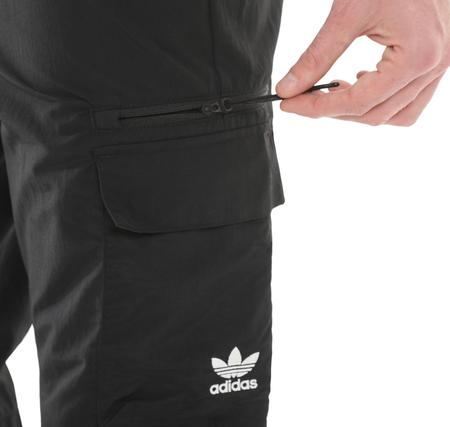 adidas Ess Woven Cargo Erkek Eşofman Altı Siyah