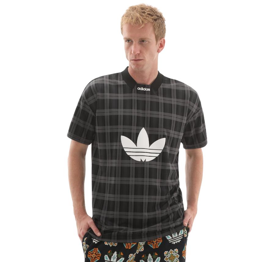 adidas Graphıc Lo Tee Erkek T-Shirt Gri adidas Graphıc Lo Tee Erkek T-Shirt Gri