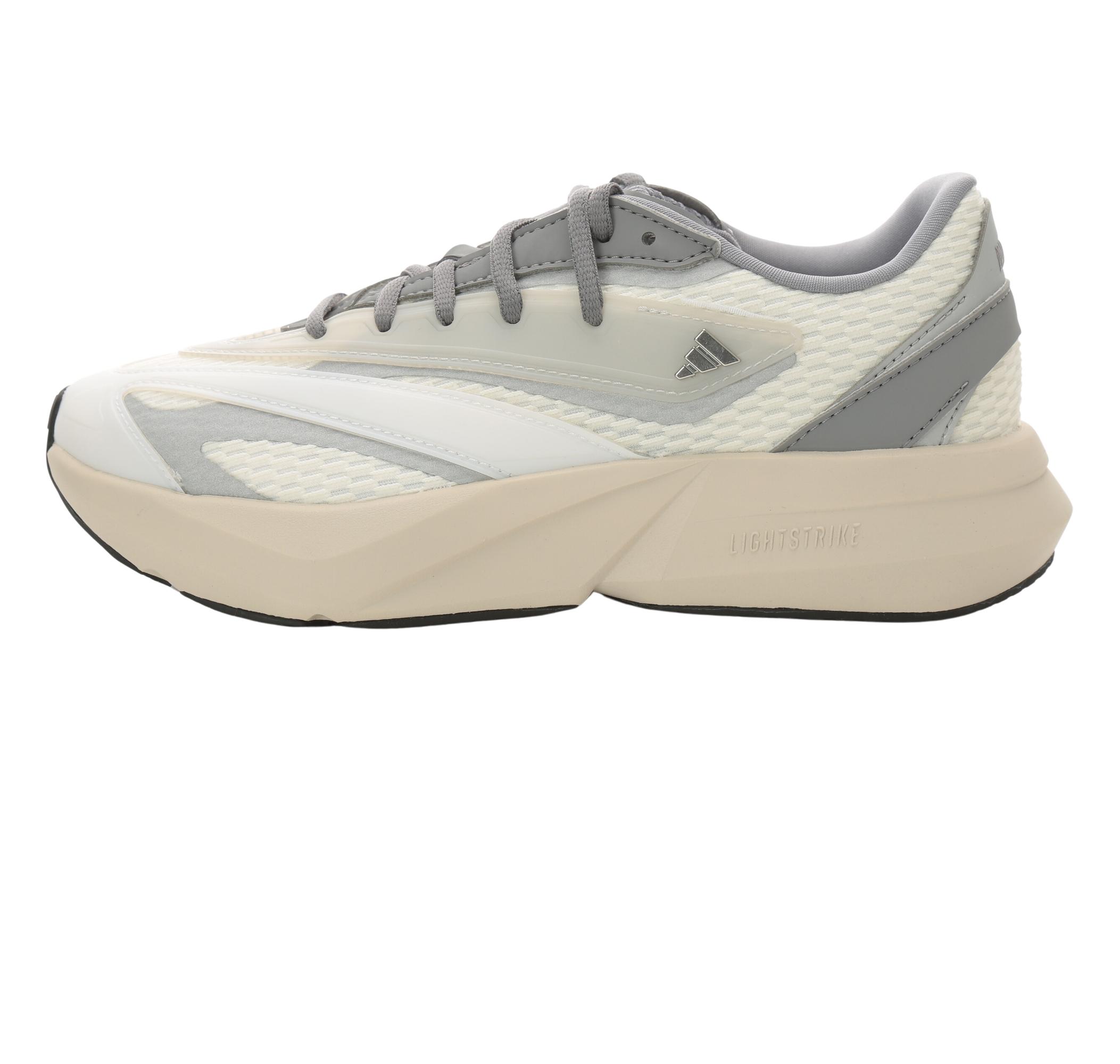 Женские кроссовки adidas Lightblaze