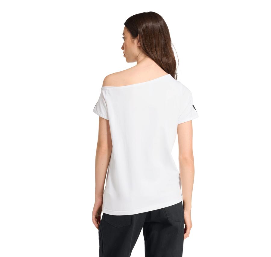 adidas Offshoulder Tee Kadın T-Shirt Beyaz adidas Offshoulder Tee Kadın T-Shirt Beyaz