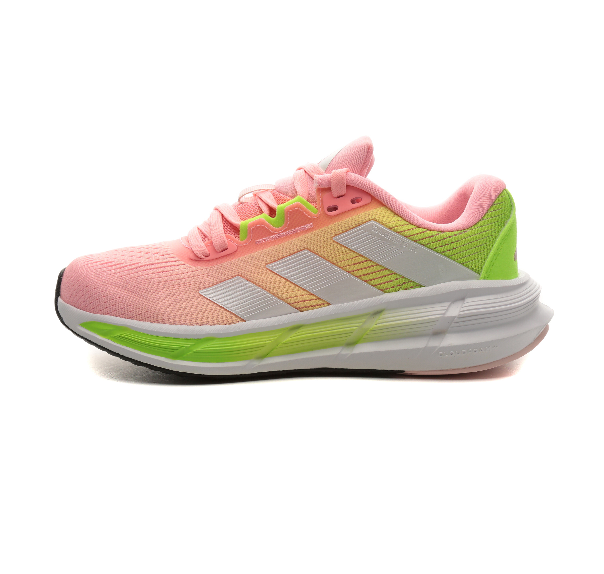 Женские кроссовки adidas Questar 3 W