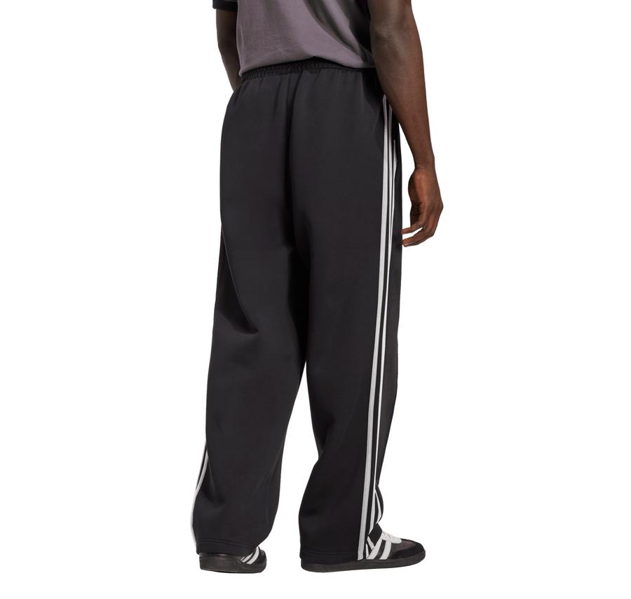 adidas Spacer Drıll Tp Erkek Eşofman Altı Siyah adidas Spacer Drıll Tp Erkek Eşofman Altı Siyah