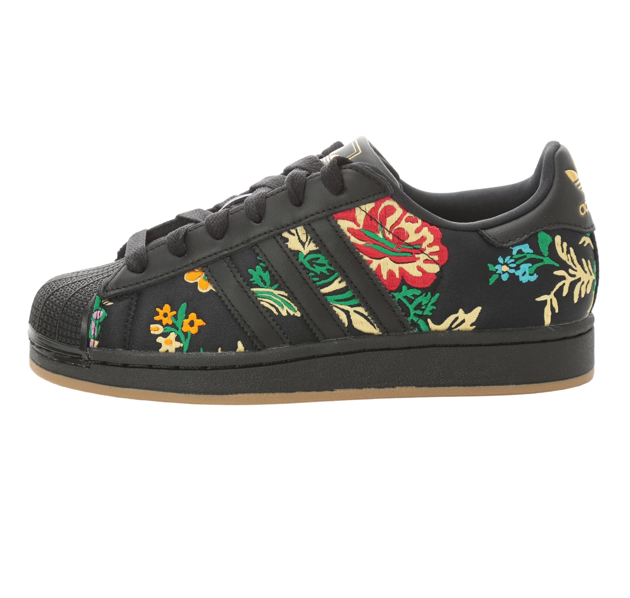 Женские кроссовки adidas Superstar Ii W