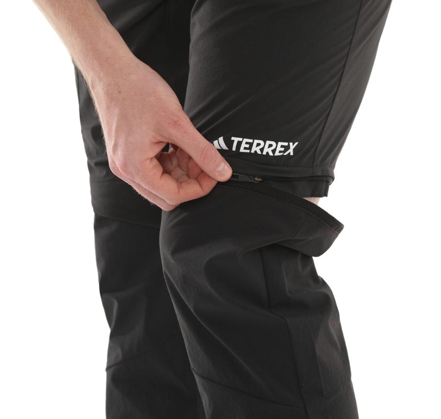 adidas Terrex Utilitas Hiking Zip-Off Erkek Pantolon Siyah adidas Terrex Utilitas Hiking Zip-Off Erkek Pantolon Siyah