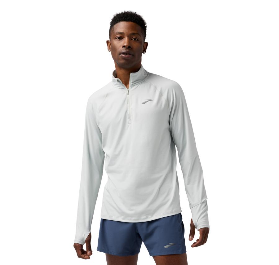 Brooks Dash 1-4 Zip 3.0 Erkek Sweatshirt Beyaz Brooks Dash 1-4 Zip 3.0 Erkek Sweatshirt Beyaz