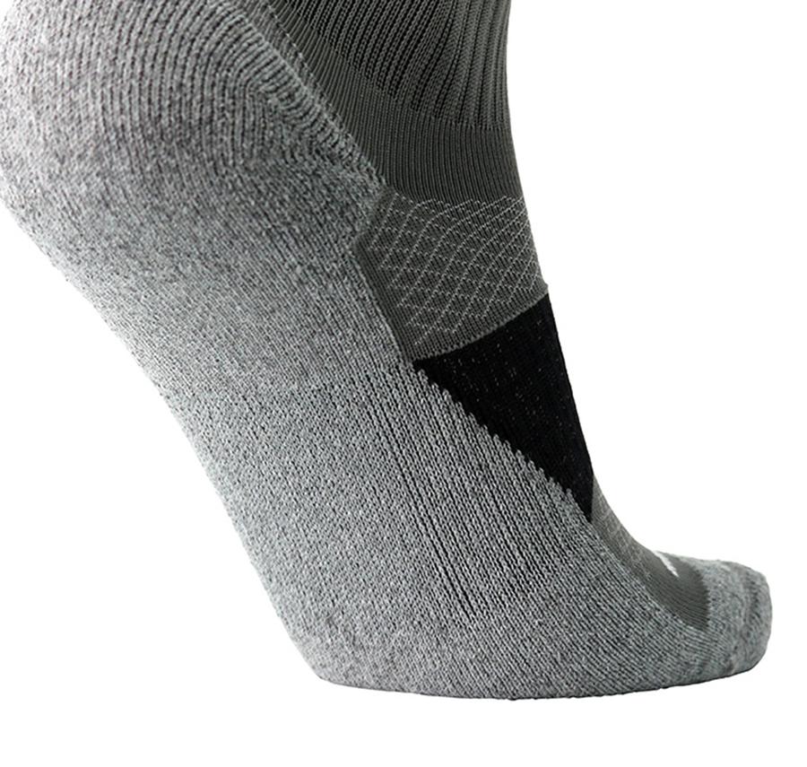 Brooks High Point Crew Çorap Gri Brooks High Point Crew Çorap Gri