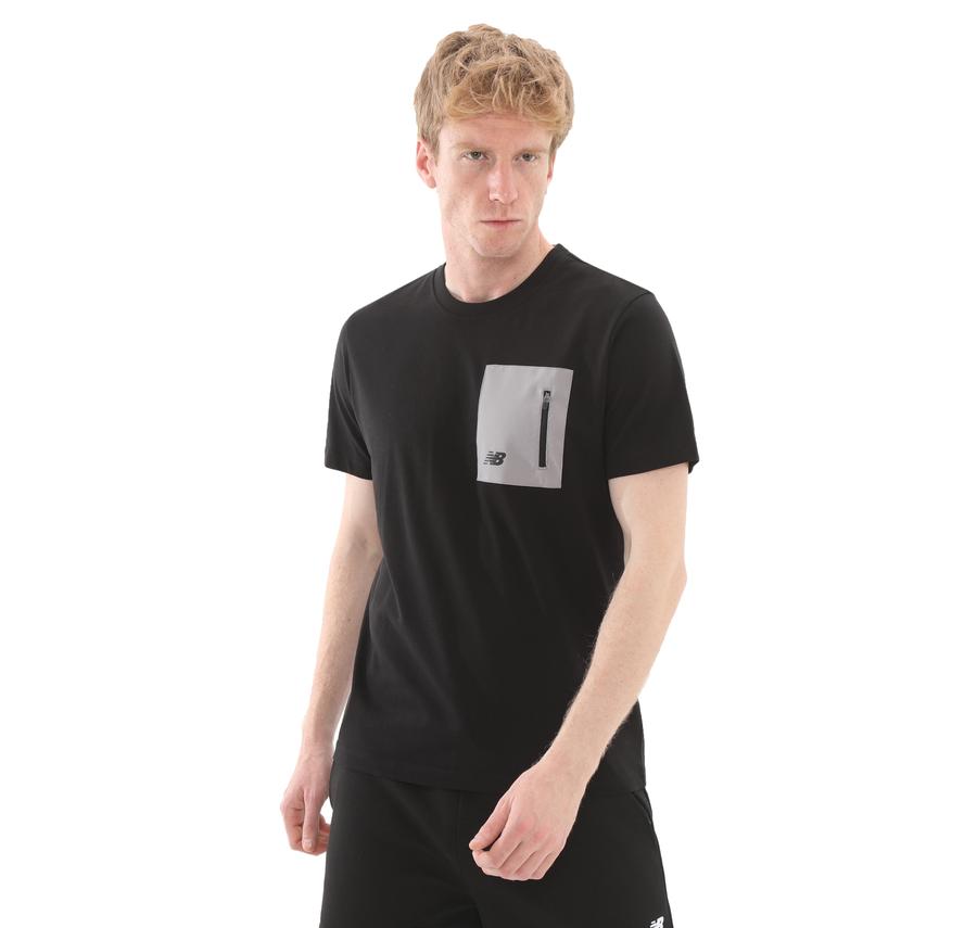 New Balance 1516 Erkek T-Shirt Siyah New Balance 1516 Erkek T-Shirt Siyah