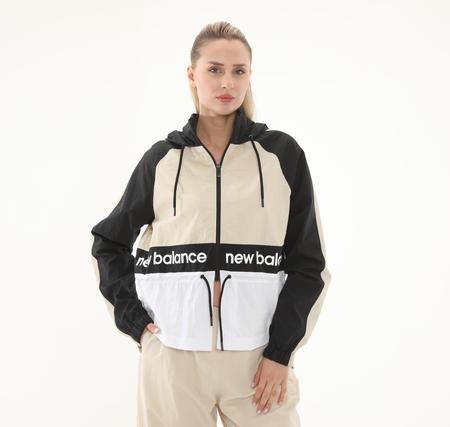 New Balance 1527 Kadın Yağmurluk-Rüzgarlık Siyah