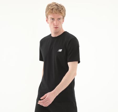 New Balance Mnt1537 Erkek T-Shirt Siyah
