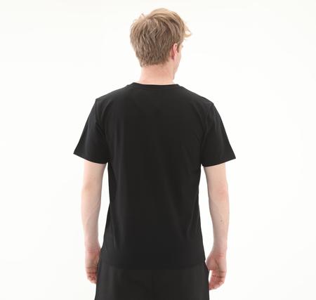 New Balance Mnt1537 Erkek T-Shirt Siyah