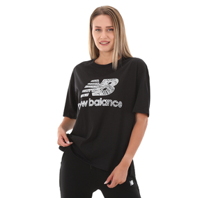 New Balance Wnt1112 Kadın T-Shirt Siyah