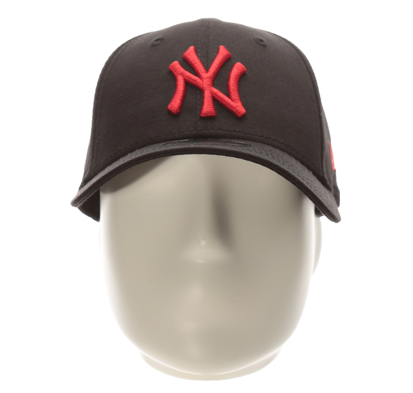 New Era League Essentıal 940 Neyyan Blk 2 Şapka Siyah New Era League Essentıal 940 Neyyan Blk 2 Şapka Siyah