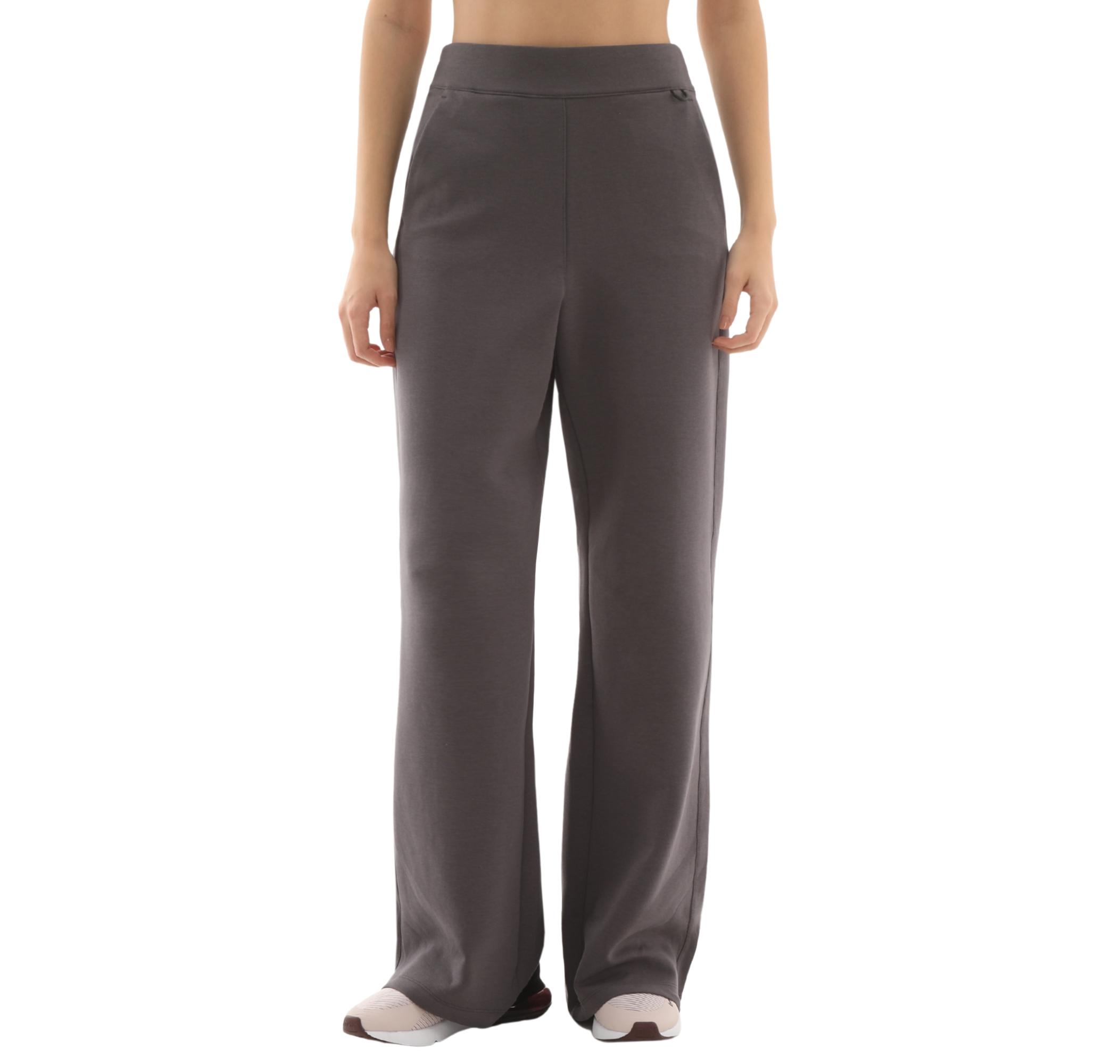 Женские спортивные штаны Nike 24.7 Impossiblysoft