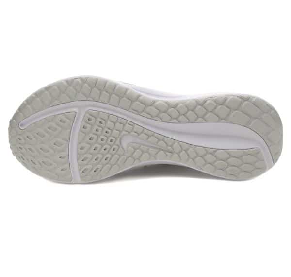 Nike Downshıfter 13 Erkek Spor Ayakkabı Beyaz Nike Downshıfter 13 Erkek Spor Ayakkabı Beyaz