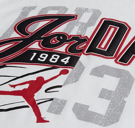 Nike Jdb Jordan Varsıty Splıt Çocuk T-Shirt Beyaz Nike Jdb Jordan Varsıty Splıt Çocuk T-Shirt Beyaz