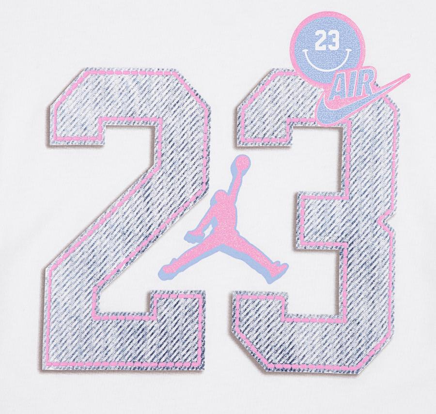 Nike Jdg Blue Jeans & Blıng Ss Tee Çocuk T-Shirt Beyaz Nike Jdg Blue Jeans & Blıng Ss Tee Çocuk T-Shirt Beyaz