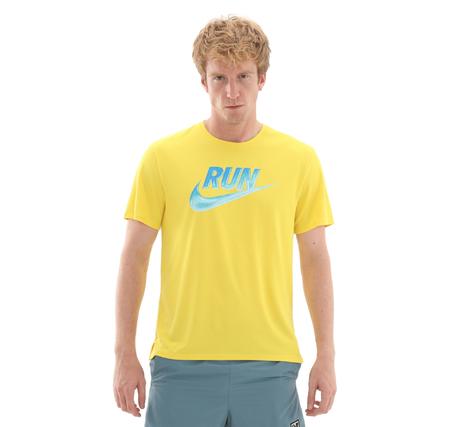 Nike Miler Run Energy Erkek T-Shirt Sarı Nike Miler Run Energy Erkek T-Shirt Sarı