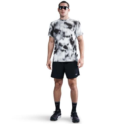 Nike Running Division Breathe Erkek T-Shirt Beyaz