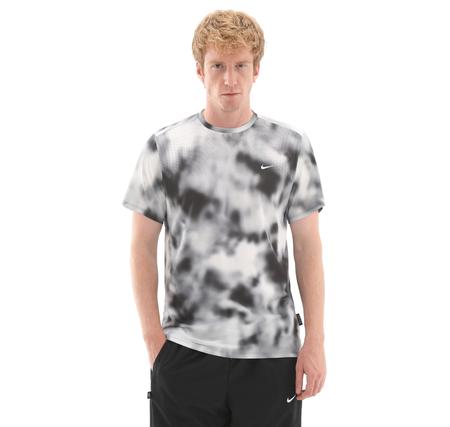 Nike Running Division Breathe Erkek T-Shirt Beyaz