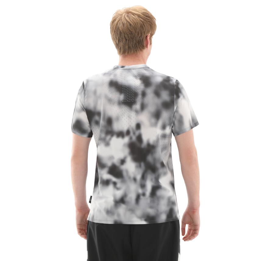 Nike Running Division Breathe Erkek T-Shirt Beyaz Nike Running Division Breathe Erkek T-Shirt Beyaz