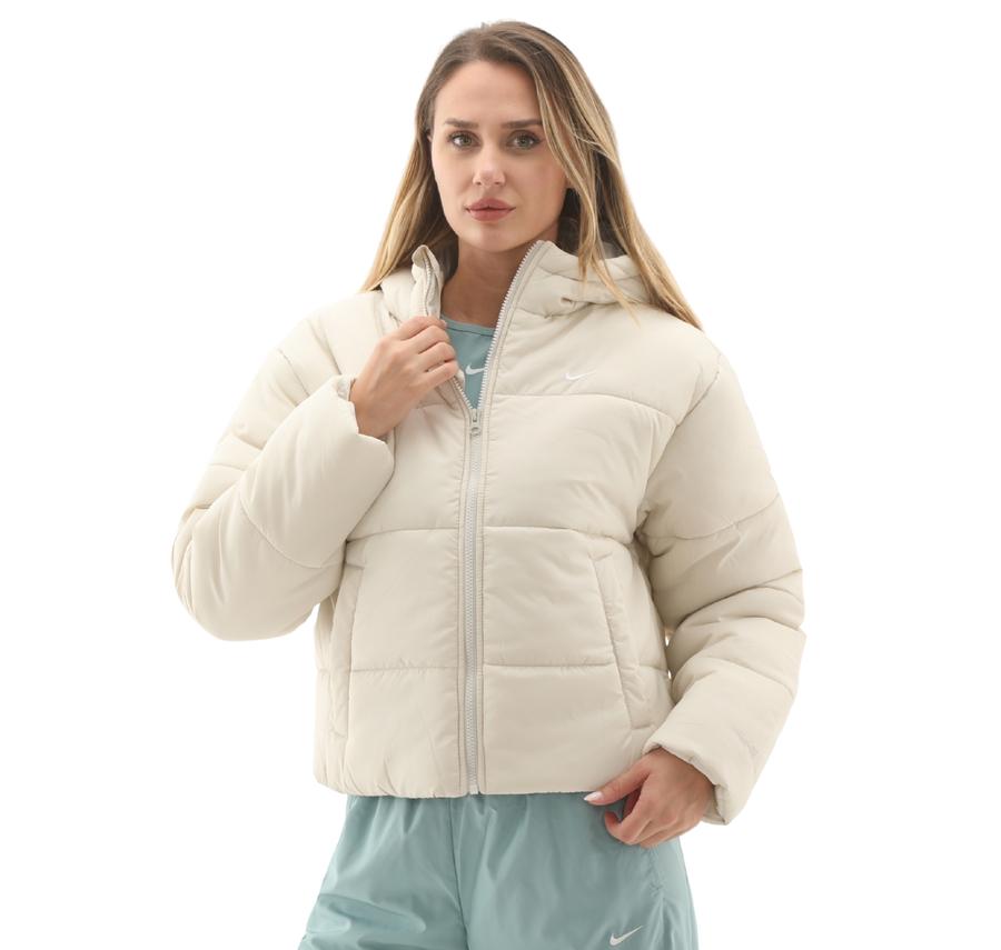 Nike Sportswear Classic Puffer Kadın Mont Beyaz Nike Sportswear Classic Puffer Kadın Mont Beyaz