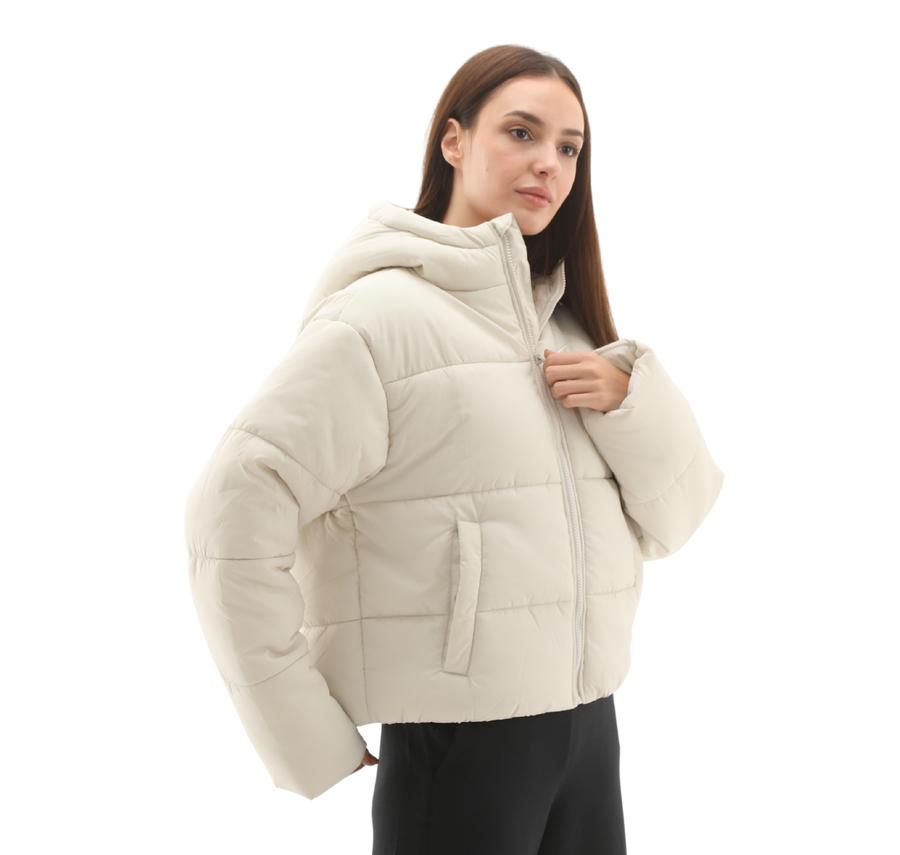 Nike Sportswear Classic Puffer Kadın Mont Beyaz Nike Sportswear Classic Puffer Kadın Mont Beyaz