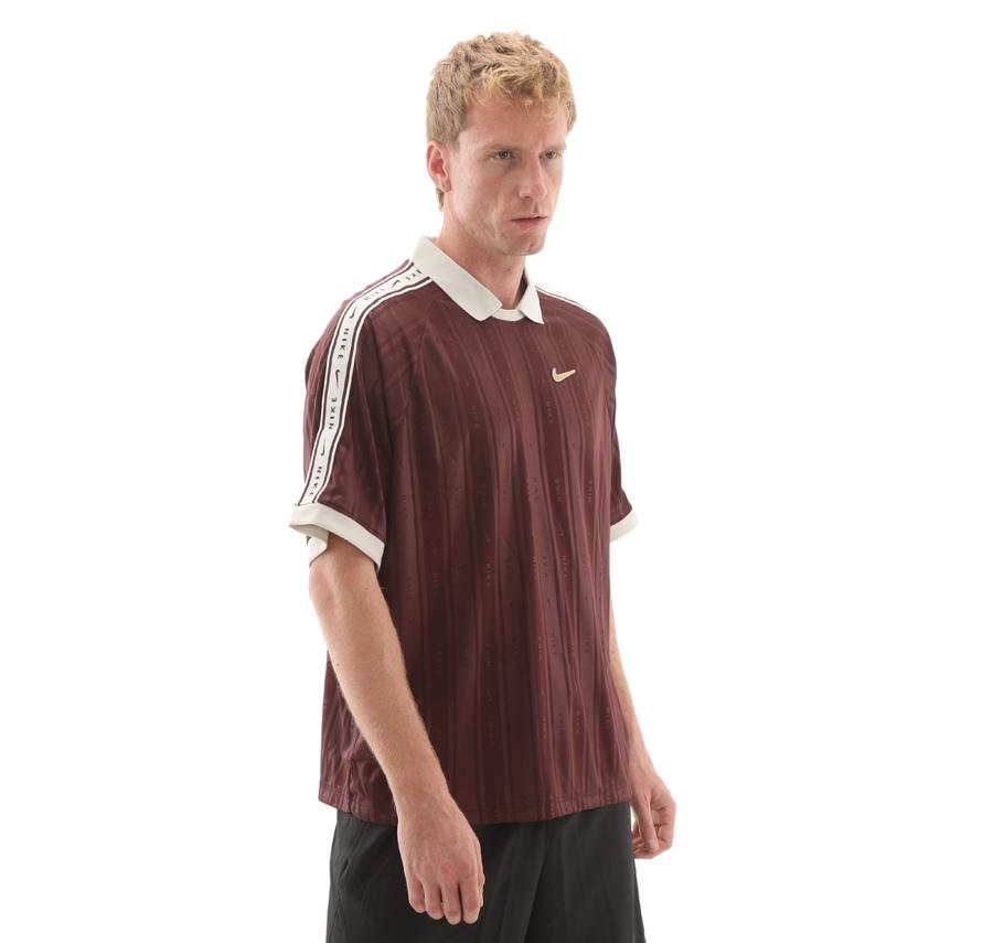 Nike Sportswear Erkek T-Shirt Bordo Nike Sportswear Erkek T-Shirt Bordo
