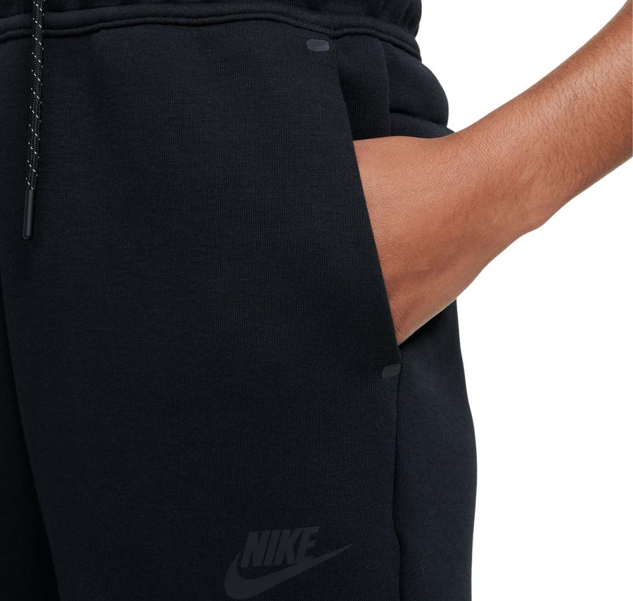 Nike Sportswear Tech Fleece Çocuk Eşofman Altı Siyah Nike Sportswear Tech Fleece Çocuk Eşofman Altı Siyah