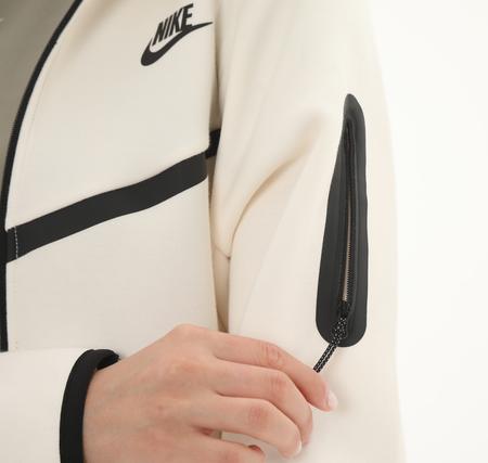 Nike Sportswear Tech Fleece Windrunner Kadın Ceket Beyaz