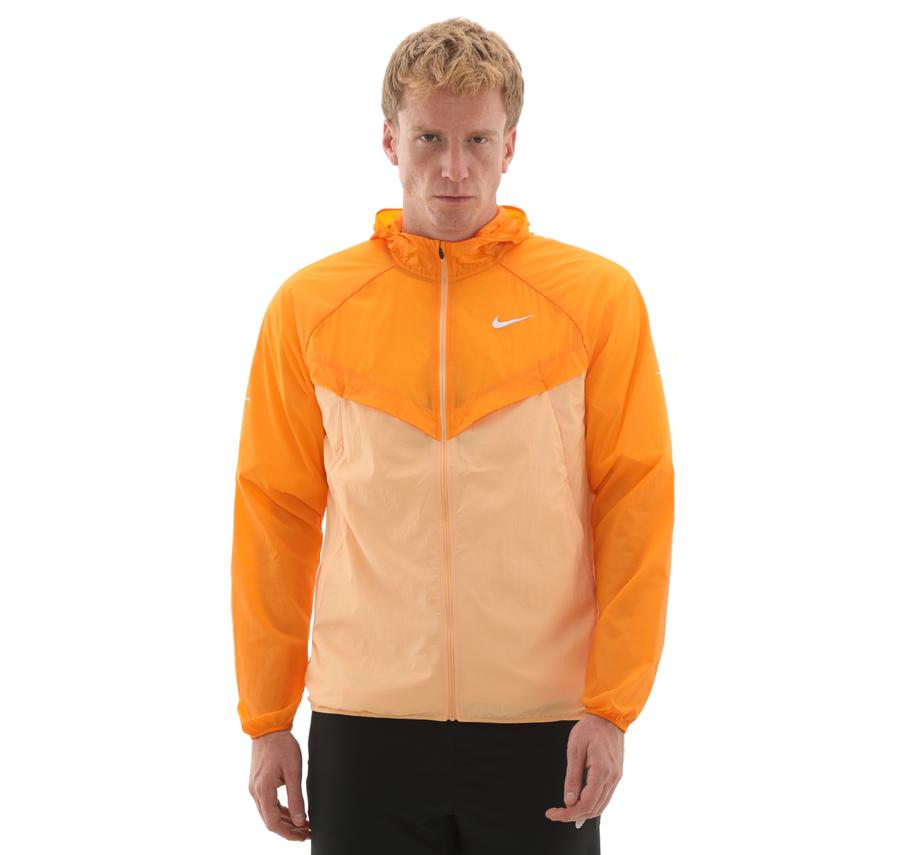 Nike Stride Erkek Yağmurluk-Rüzgarlık Turuncu Nike Stride Erkek Yağmurluk-Rüzgarlık Turuncu