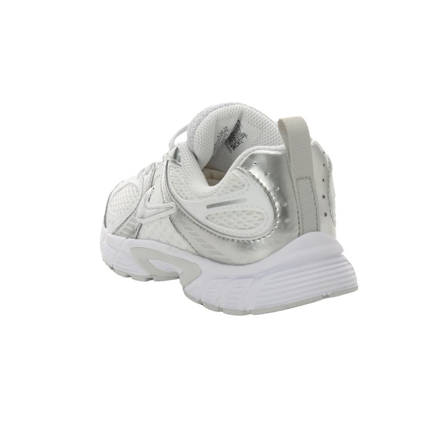 Nike V5 Rnr Çocuk Spor Ayakkabı Beyaz Nike V5 Rnr Çocuk Spor Ayakkabı Beyaz