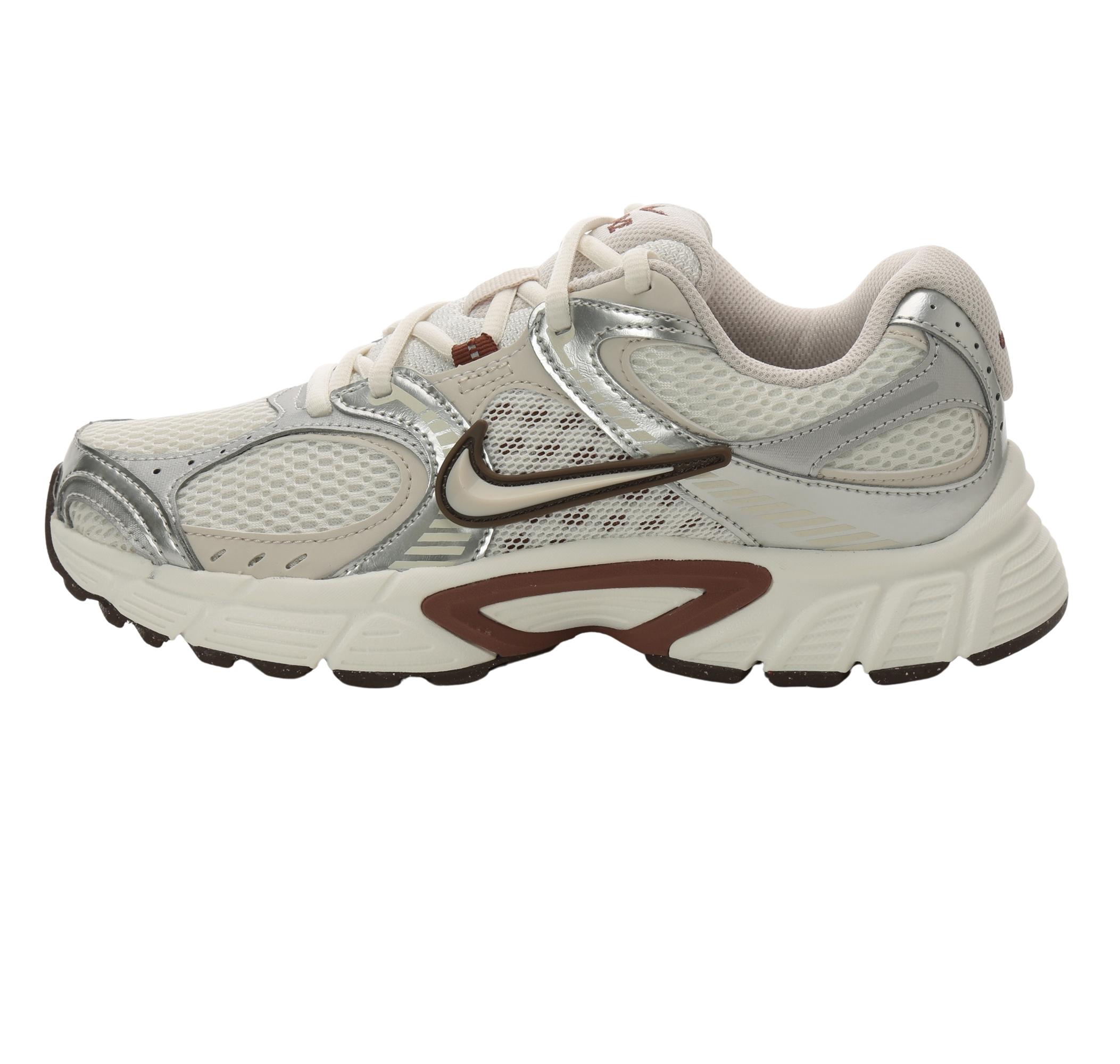 Женские кроссовки Nike V5 Rnr