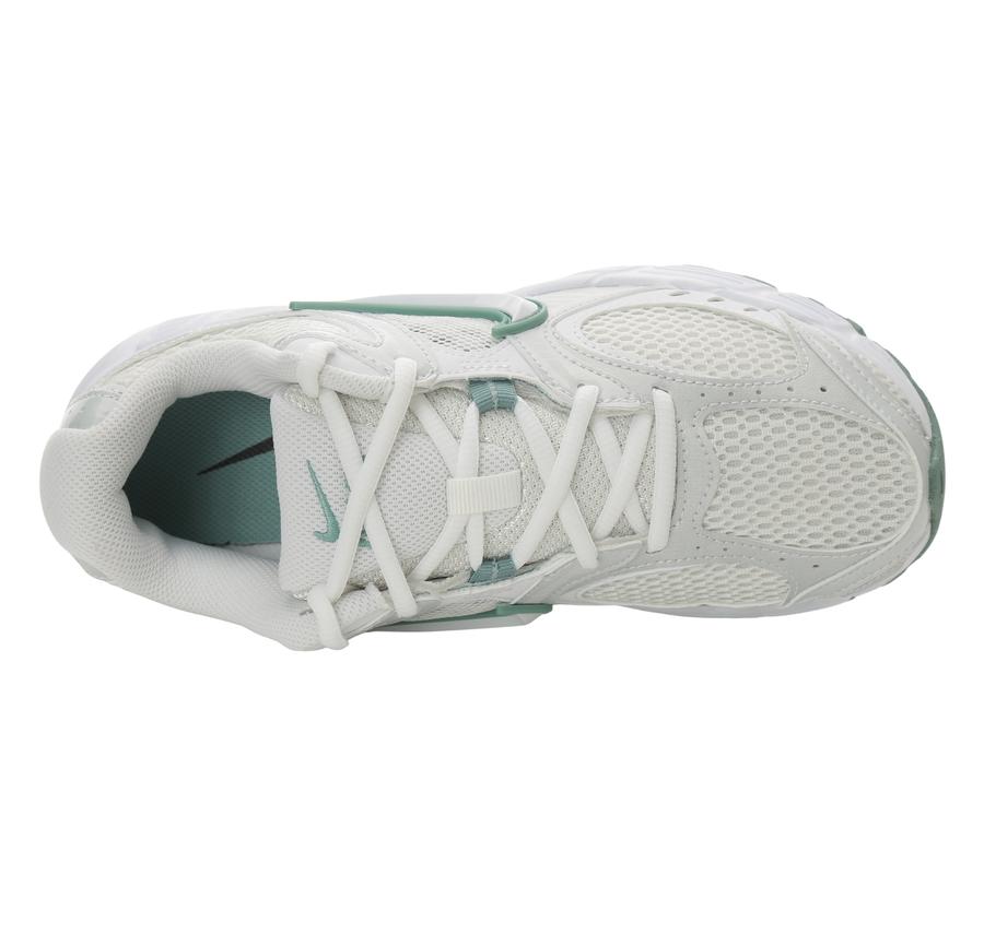 Nike V5 Rnr Kadın Spor Ayakkabı Beyaz Nike V5 Rnr Kadın Spor Ayakkabı Beyaz