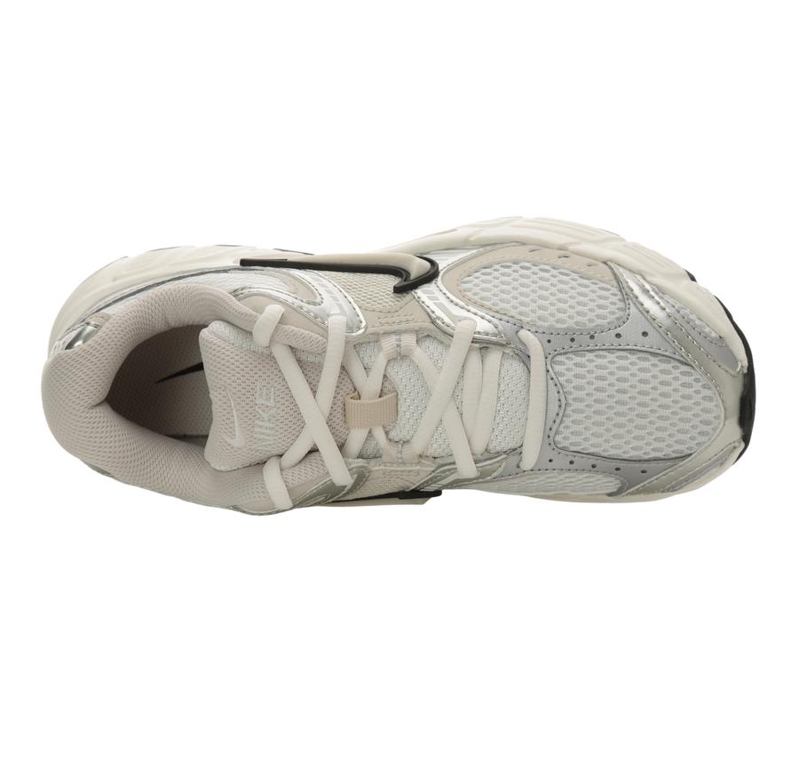 Nike V5 Rnr Kadın Spor Ayakkabı Gri Nike V5 Rnr Kadın Spor Ayakkabı Gri