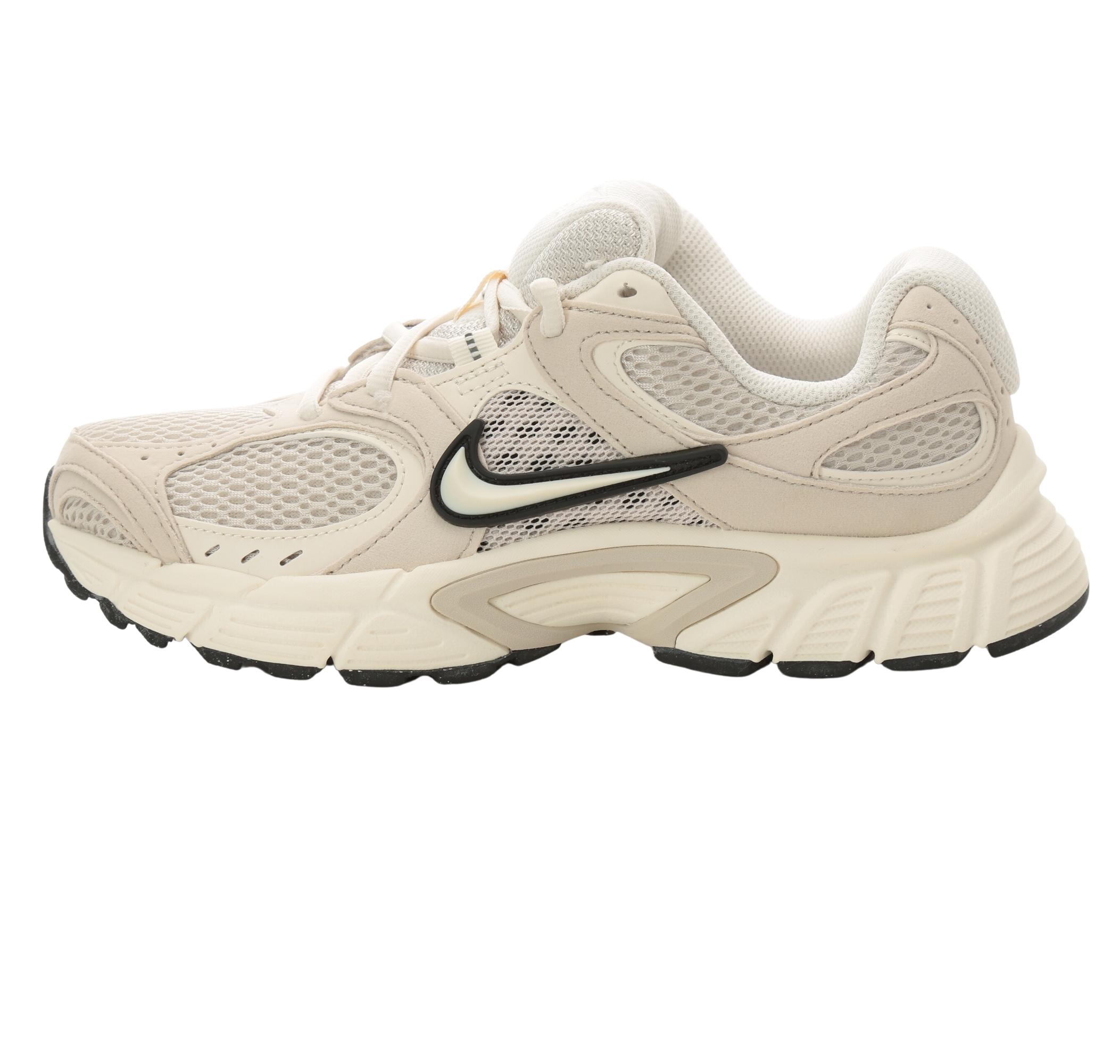Женские кроссовки Nike V5 Rnr Krem