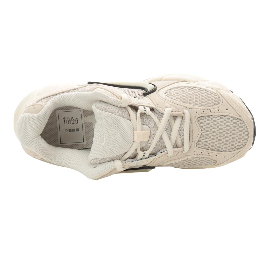 Nike V5 Rnr Kadın Spor Ayakkabı Krem Nike V5 Rnr Kadın Spor Ayakkabı Krem