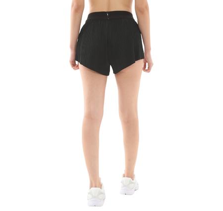 Nike W Nk Arswft Dfadv Mr 3In Short Kadın Şort Ve Kapri Siyah