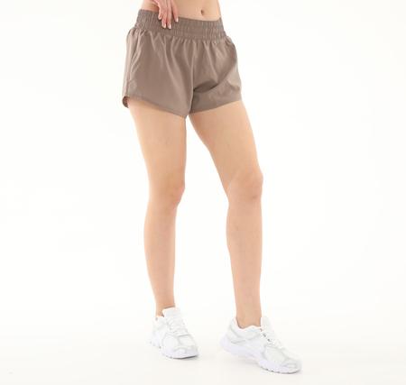 Nike W Nk One Df Mr 3In Br Short Kadın Şort Ve Kapri Kahve