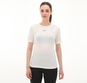 Nike W Nk Swıft Wool Df Ss Top Kadın T-Shirt Beyaz