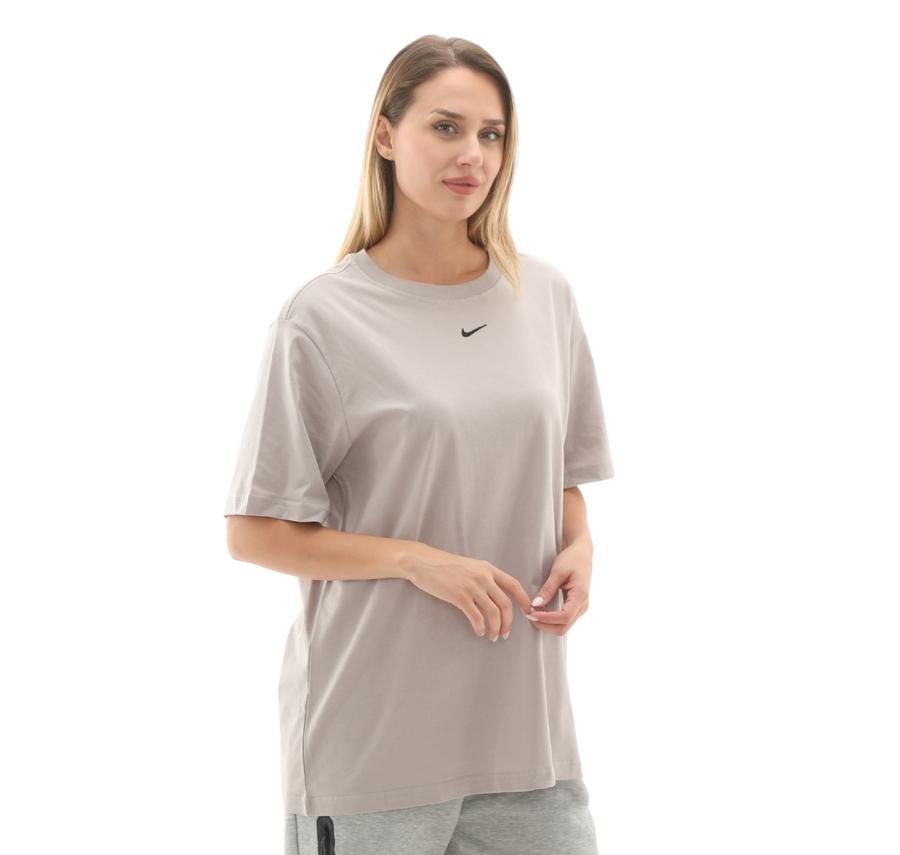 Nike W Nsw Tee Essntl Lbr Kadın T-Shirt Gri Nike W Nsw Tee Essntl Lbr Kadın T-Shirt Gri