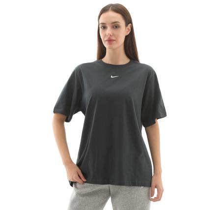 Nike W Nsw Tee Essntl Lbr Kadın T-Shirt Yeşil Nike W Nsw Tee Essntl Lbr Kadın T-Shirt Yeşil