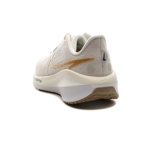 Nike W Vomero 17 Kadın Spor Ayakkabı Beyaz