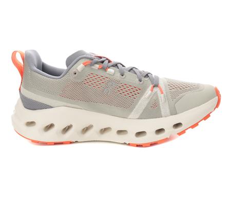 On Cloudsurfer Trail Kadın Spor Ayakkabı Krem