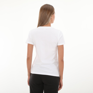Puma Classics Logo Tee Kadın T-Shirt Beyaz