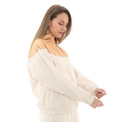 Puma Ess Relaxed Windbreaker Kadın Yağmurluk-Rüzgarlık Krem