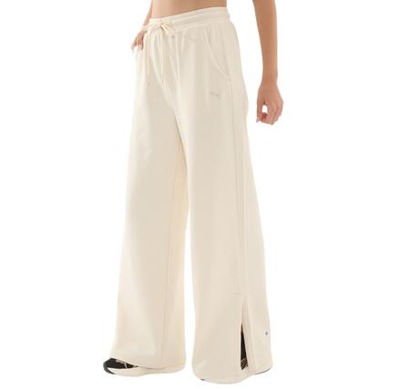 Puma Her High-Waist Straight Pant Kadın Eşofman Altı Beyaz