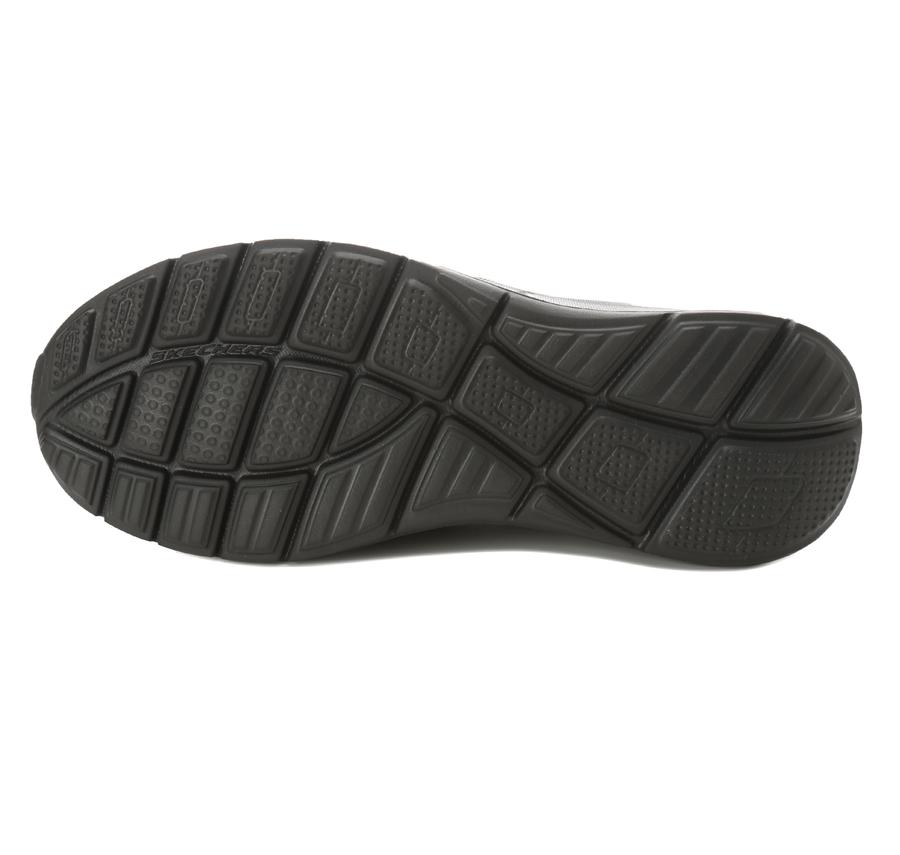 Skechers Equalizer 5.0 - Drayze Erkek Spor Ayakkabı Siyah Skechers Equalizer 5.0 - Drayze Erkek Spor Ayakkabı Siyah